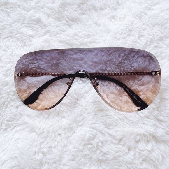 Jasmine Clear Purple Sleek Single-Lens Sunglasses - Picture 1 of 13